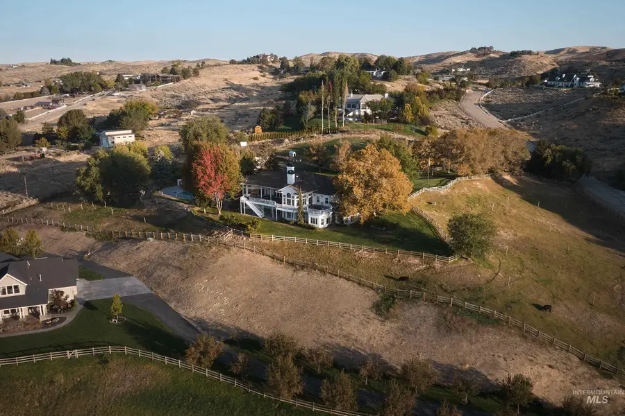 3931 N Triple Ridge Place, Eagle, ID 83616 - Image #3