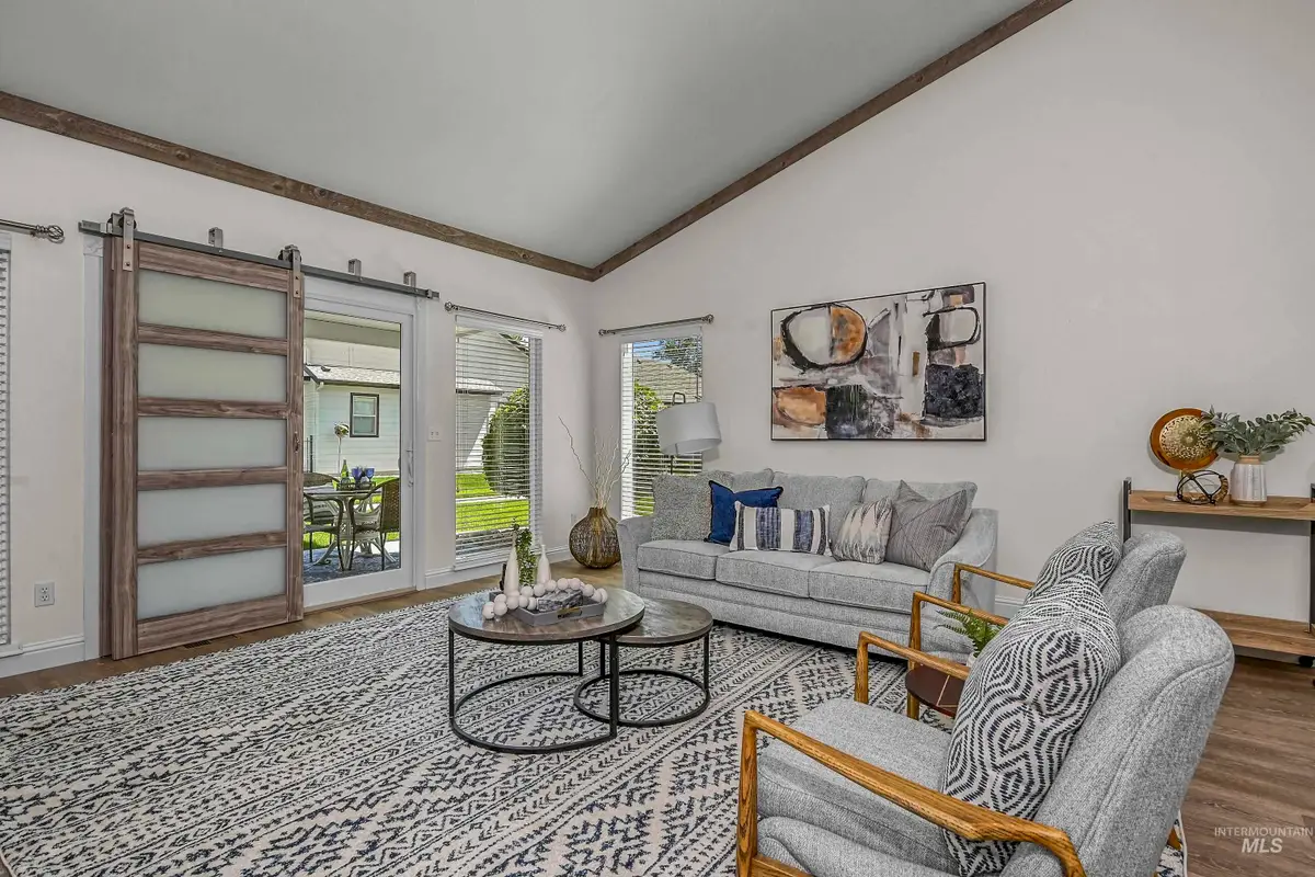 2334 N Crooked Creek, Meridian, ID 83646 - Image #1