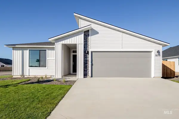 1079 Grass Pond Ave, Middleton, ID 83644