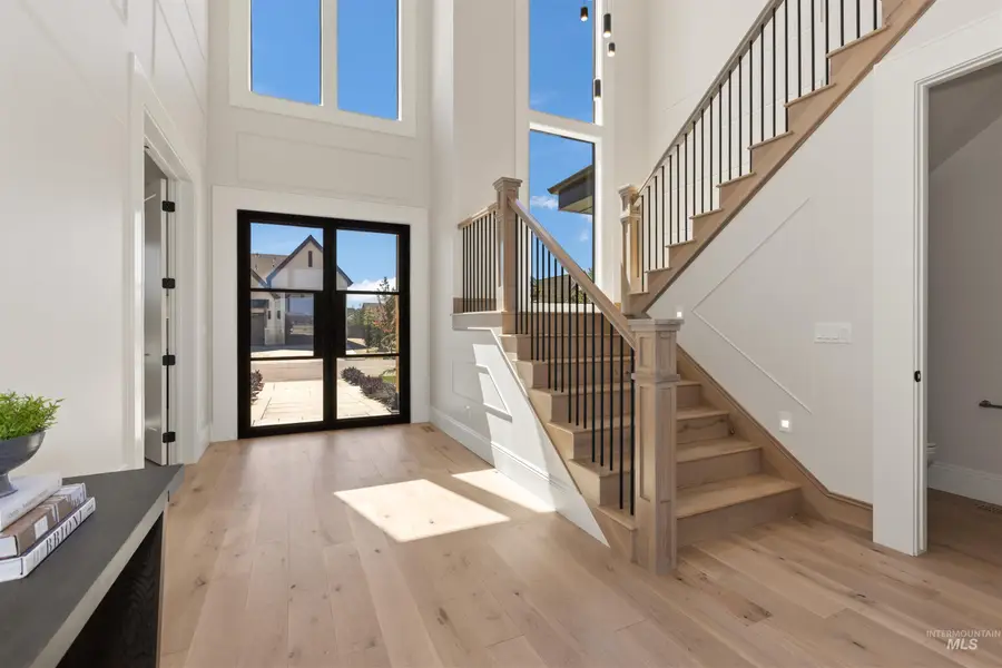 6860 S Pemberley Way, Meridian, ID 83642 - Image #2