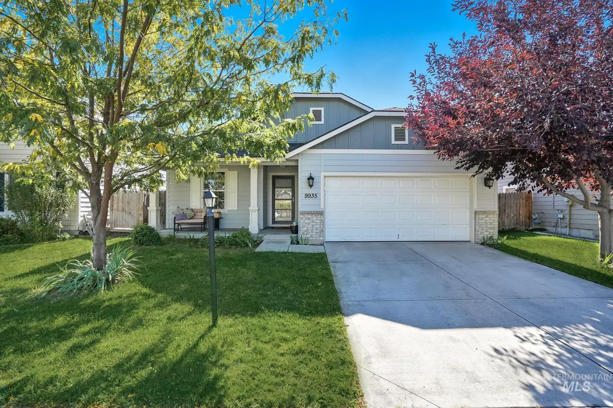 9935 W Littlewood St, Boise, ID 83709 - Image #1