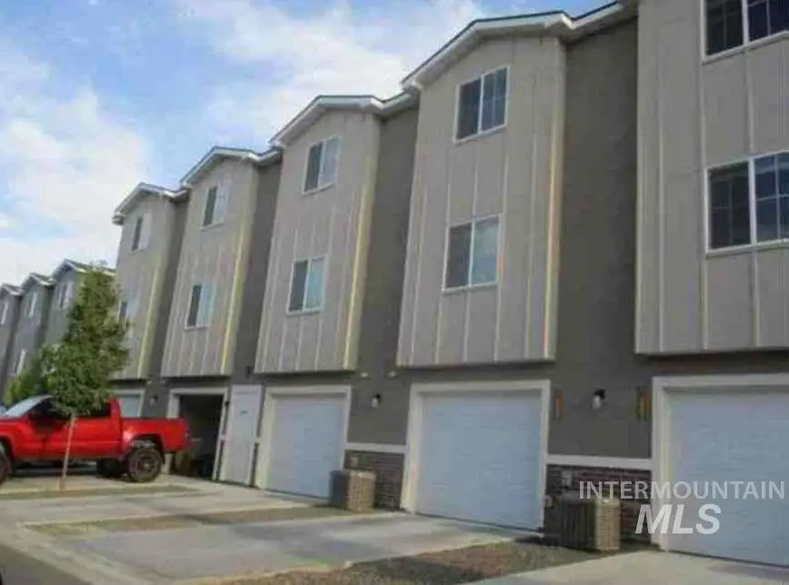 3850 W Chair Lift Ln, Meridian, ID 83642 - Image #2