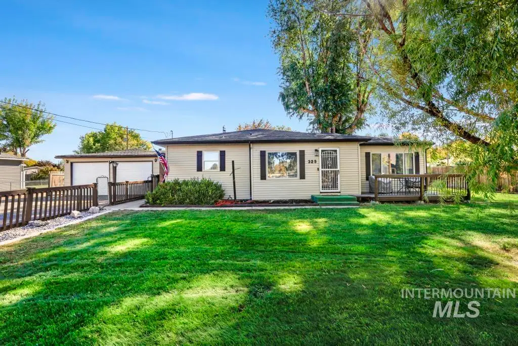 329 Falls Avenue W, Twin Falls, ID 83301 - Image #1