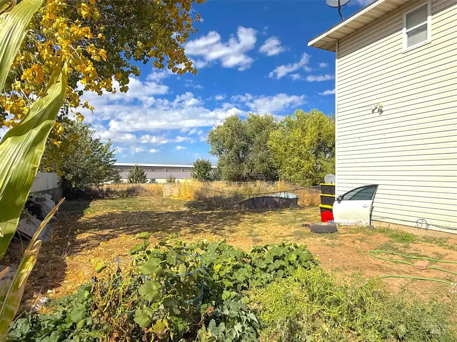 1901 N Fawnwood, Nampa, ID 83687 - Image #3
