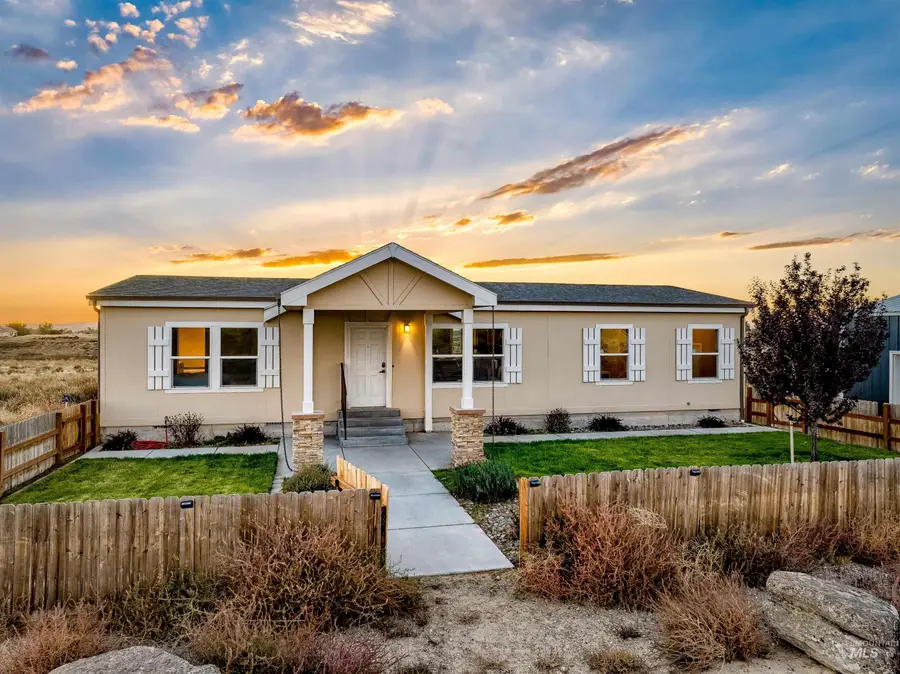 1203 Locker Avenue, Parma, ID 83660 - Image #3