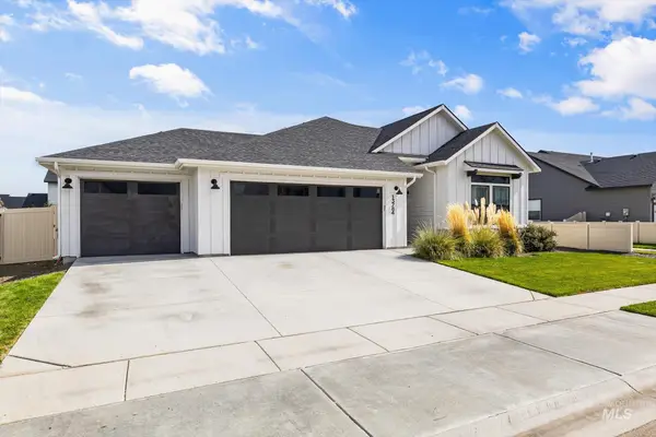 13784 S Sonata Way, Nampa, ID 83651