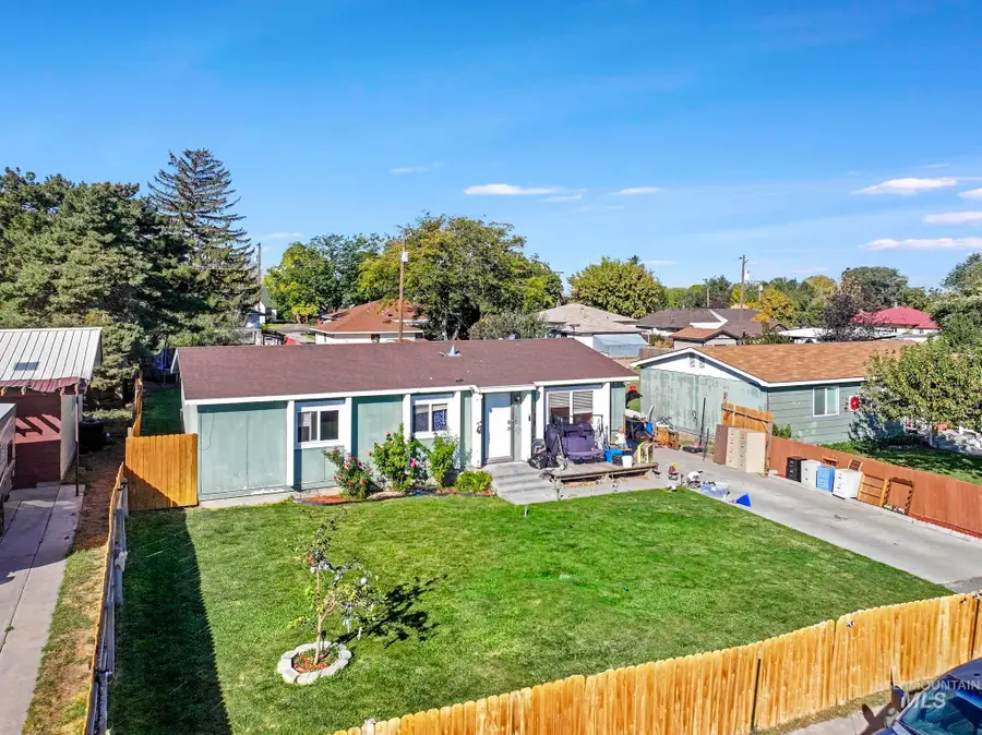 944 Kathrine St, Buhl, ID 83316 - Image #3