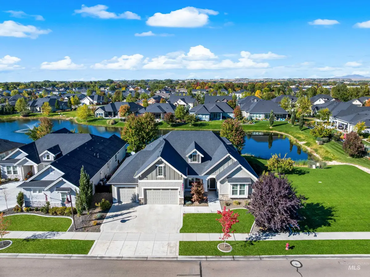 9910 W Hercules Dr, Star, ID 83669 - Image #1