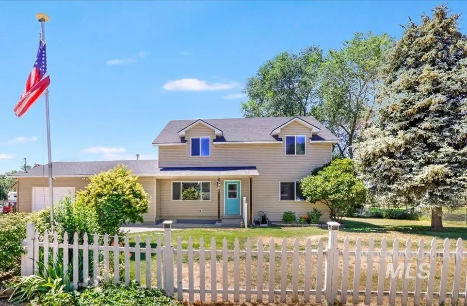 3951 NW Dutton, Mountain Home, ID 83647 - Image #1