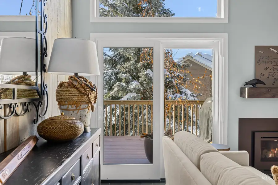 2226 Bonne Vie Condo Drive, Sun Valley, ID 83353 - Image #3