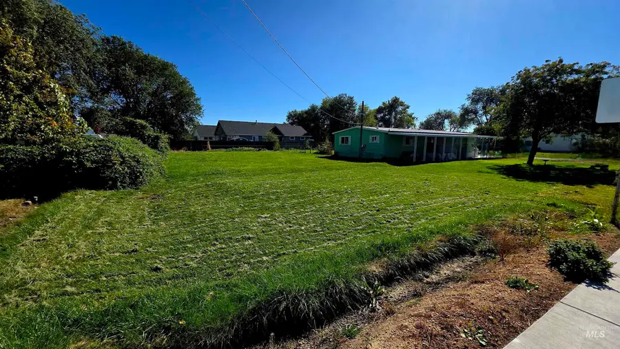 1610 S Midland Blvd, Nampa, ID 83686 - Image #3