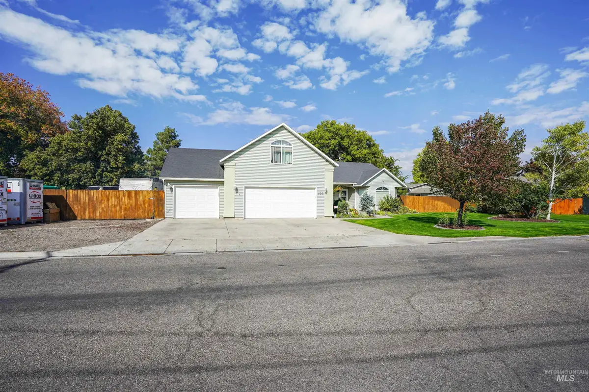 500 E 19th Street, Burley, ID 83318 - Image #1