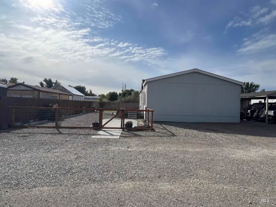 608 Roosevelt Ave. #10, Grand View, ID 83624 - Image #3