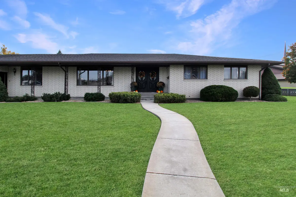 655 W 24th Street, Burley, ID 83318 - Image #1