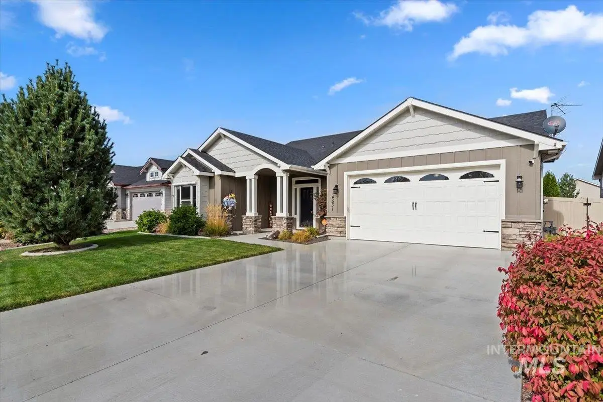 4531 S Lava Springs Loop, Nampa, ID 83686 - Image #1