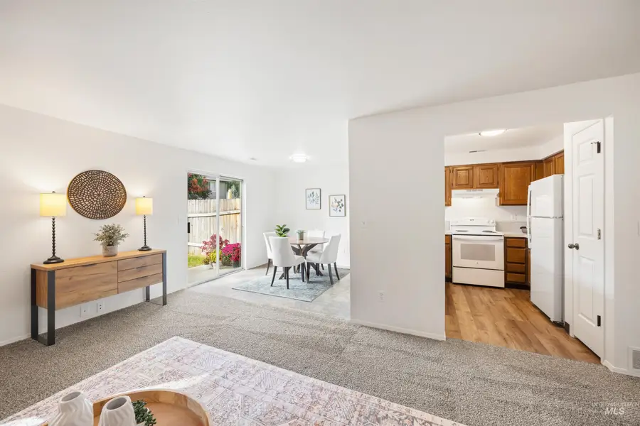 2567 S Sumac Ln, Boise, ID 83706 - Image #3