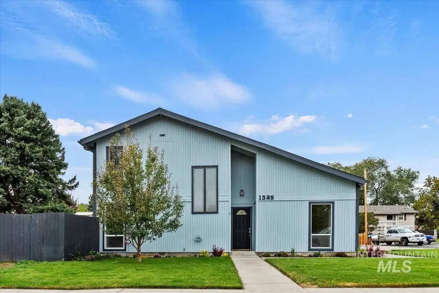 1325 Amber Dr., Mountain Home, ID 83647 - Image #2