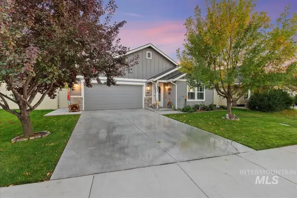 7907 E Quaker Dr., Nampa, ID 83687