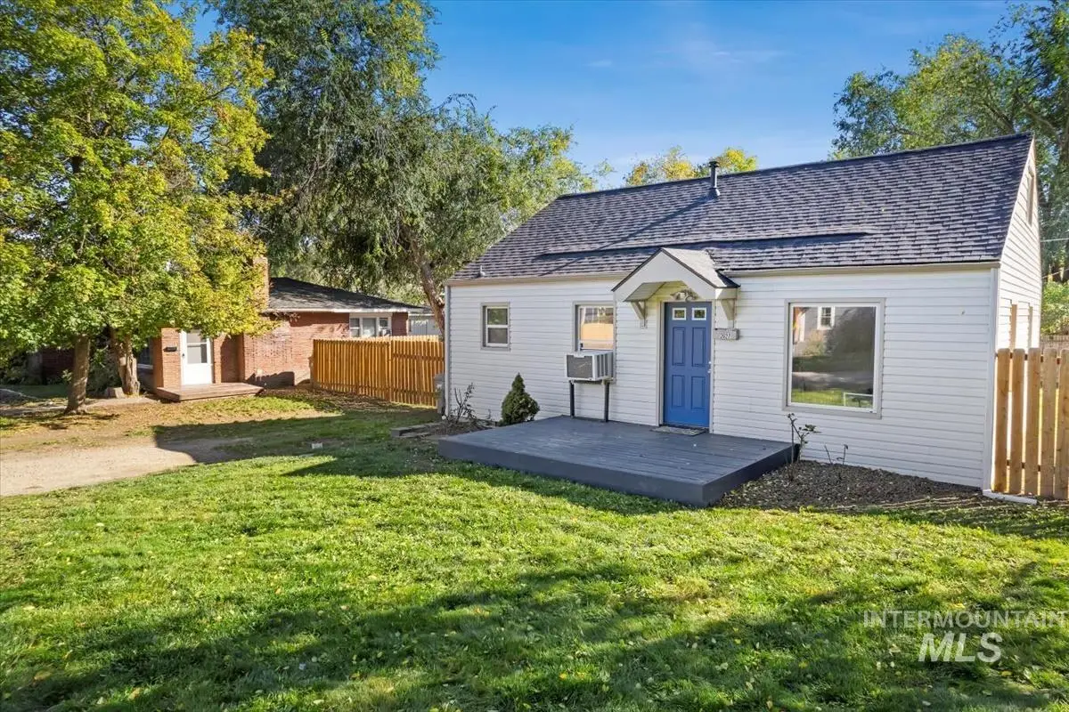 2627 W Edson St, Boise, ID 83705 - Image #1