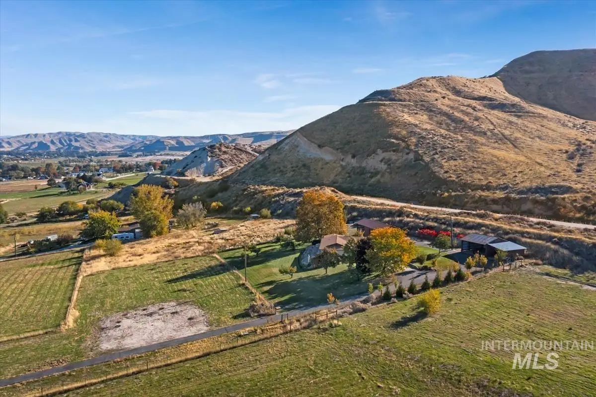 787 W South Slope, Emmett, ID 83617 - Image #1