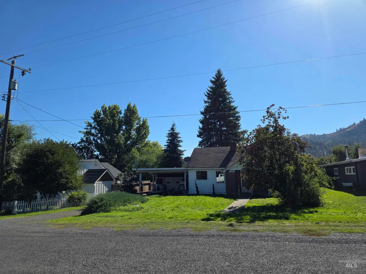 909 12th St, Kamiah, ID 83536 - Image #1