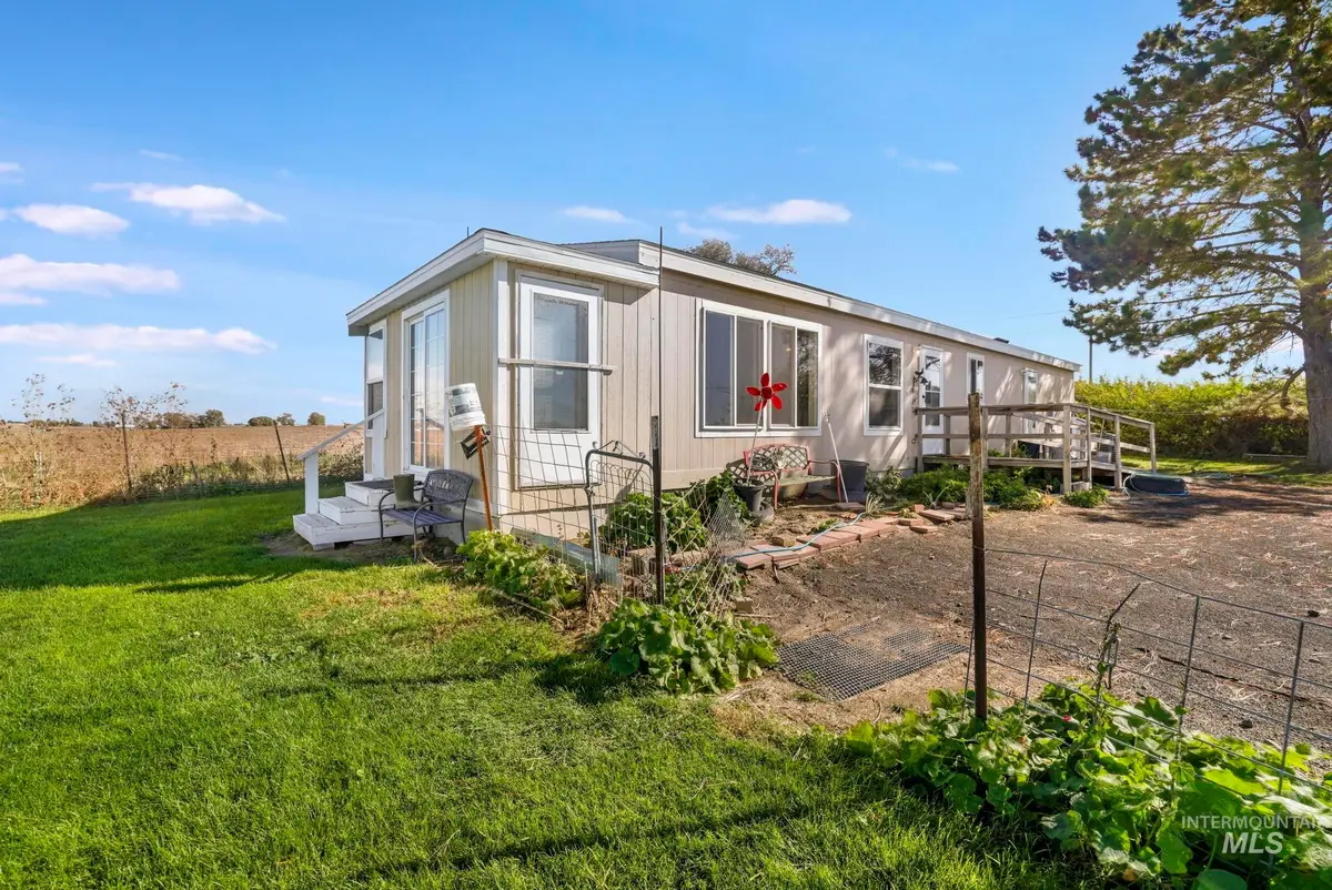 1244 E 3600 N, Buhl, ID 83316 - Image #1