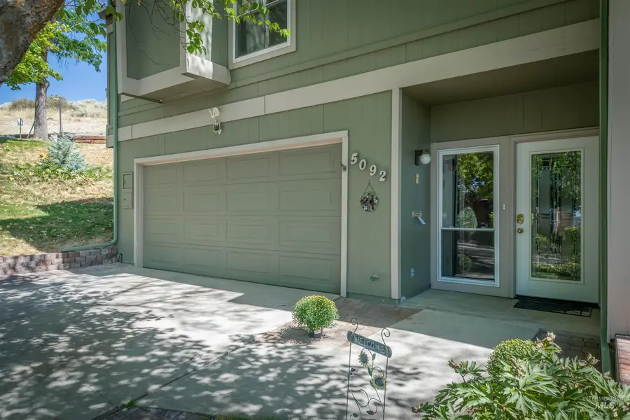 5092 N Wildrye Dr, Boise, ID 83703 - Image #3