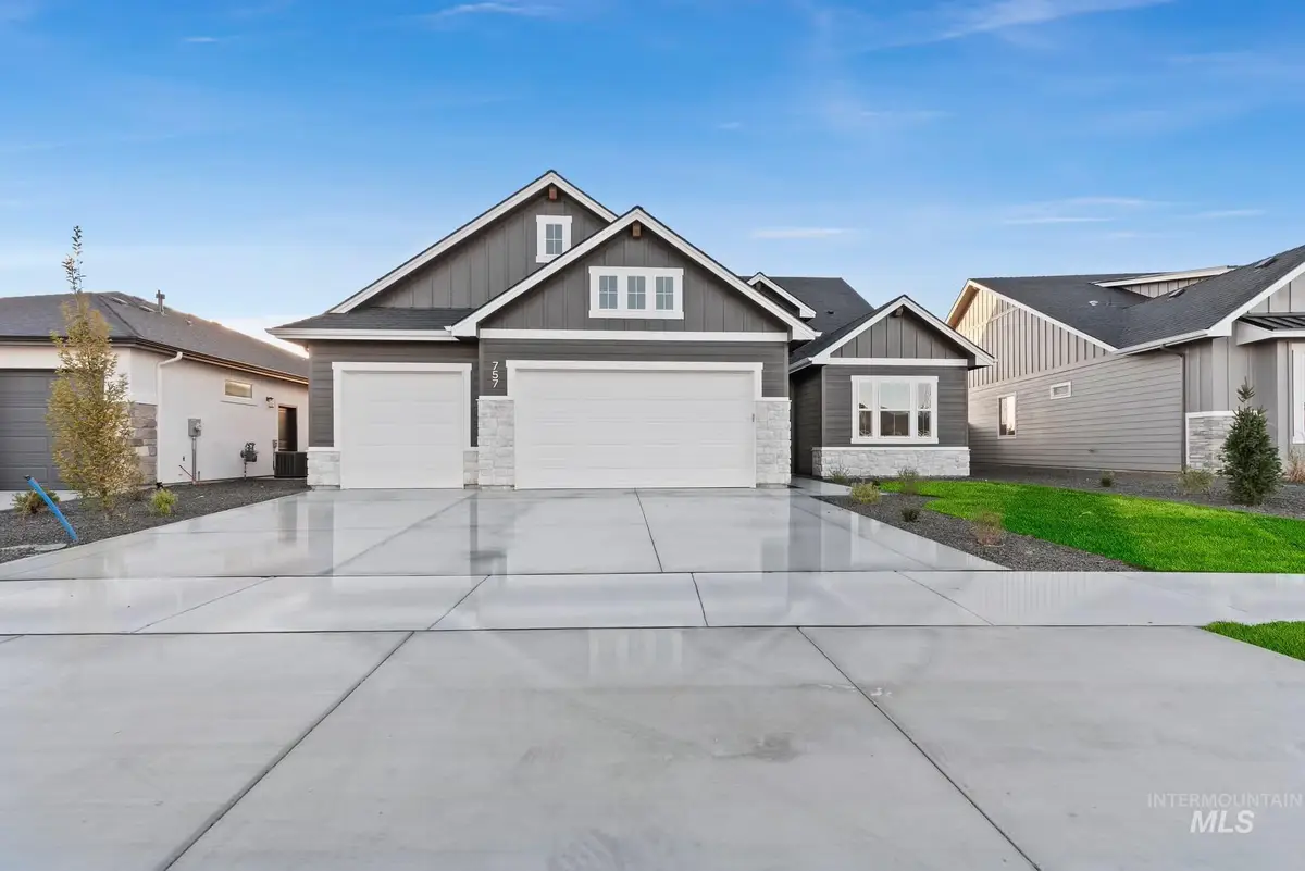 757 W Buroak Dr, Meridian, ID 83642 - Image #1