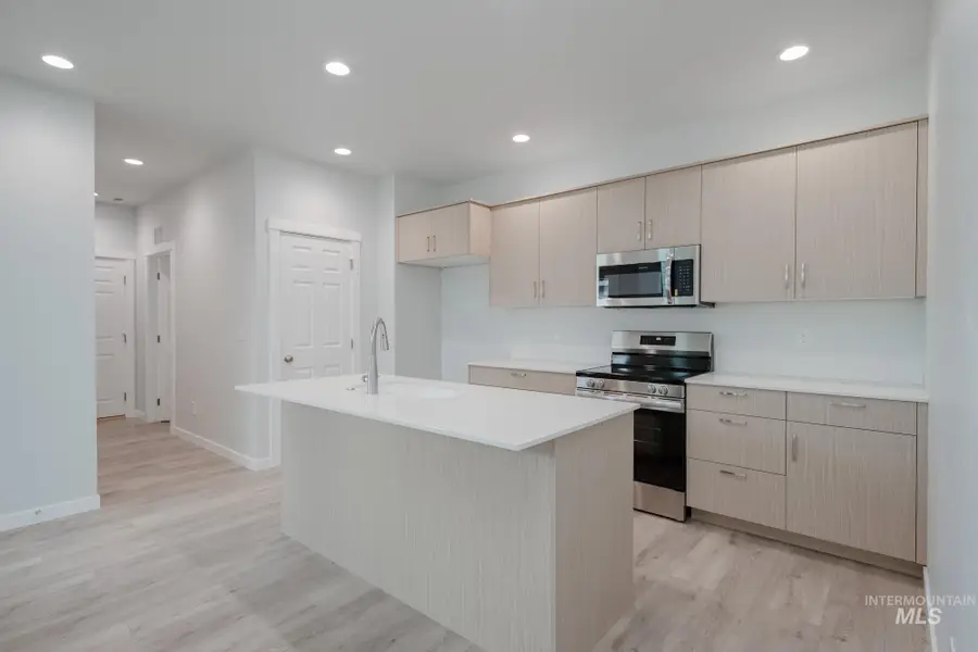 3002 E Boulder Basin Dr, Kuna, ID 83634 - Image #3