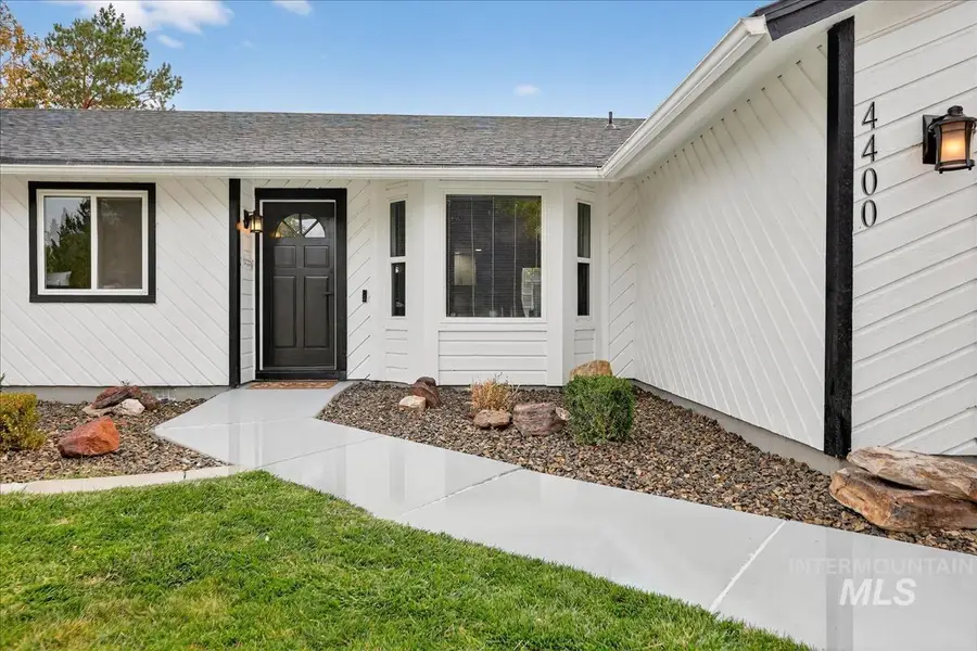 4400 S Carbine Ave, Boise, ID 83709 - Image #2