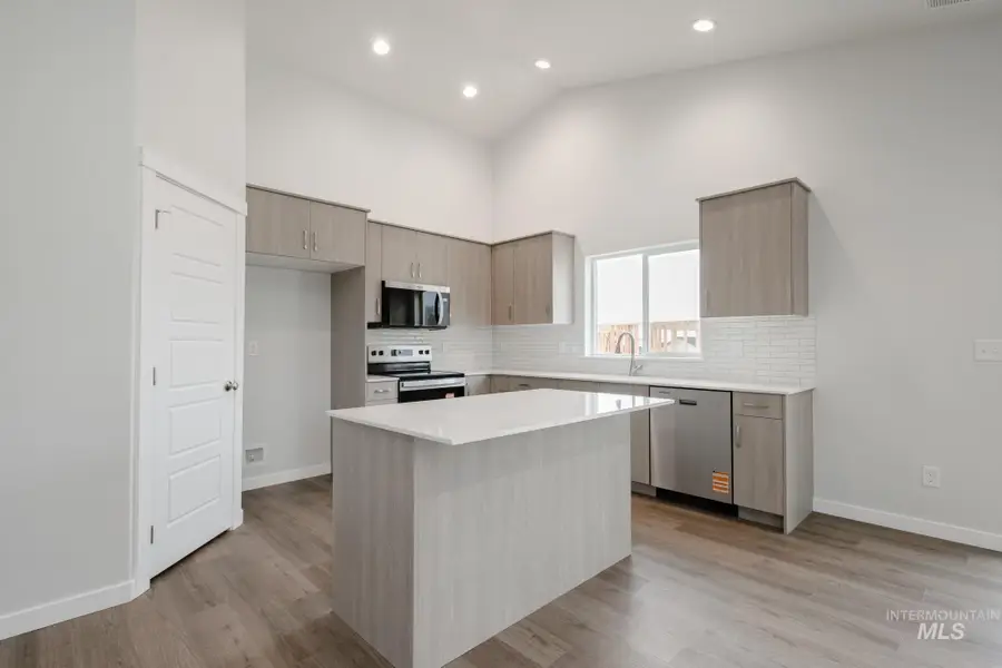 3281 N Waterbrook Way, Star, ID 83669 - Image #3