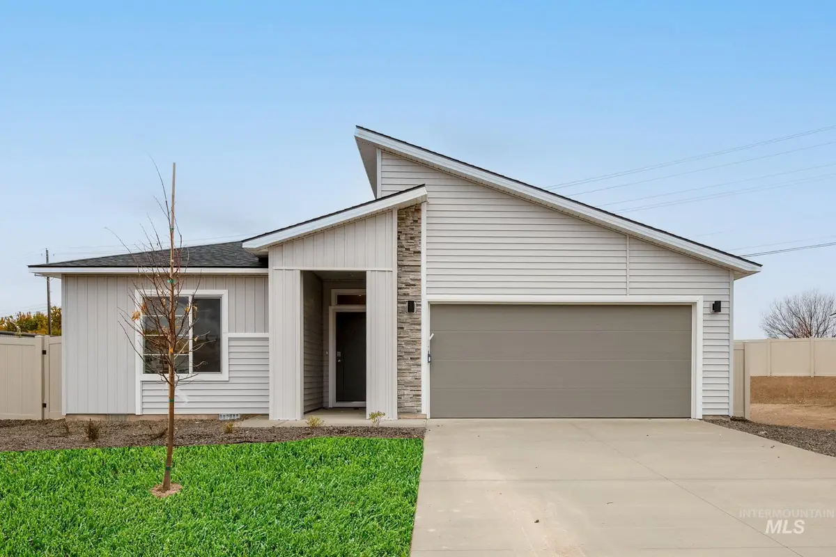 49 S Sweetgrass Ave, Nampa, ID 83651 - Image #1