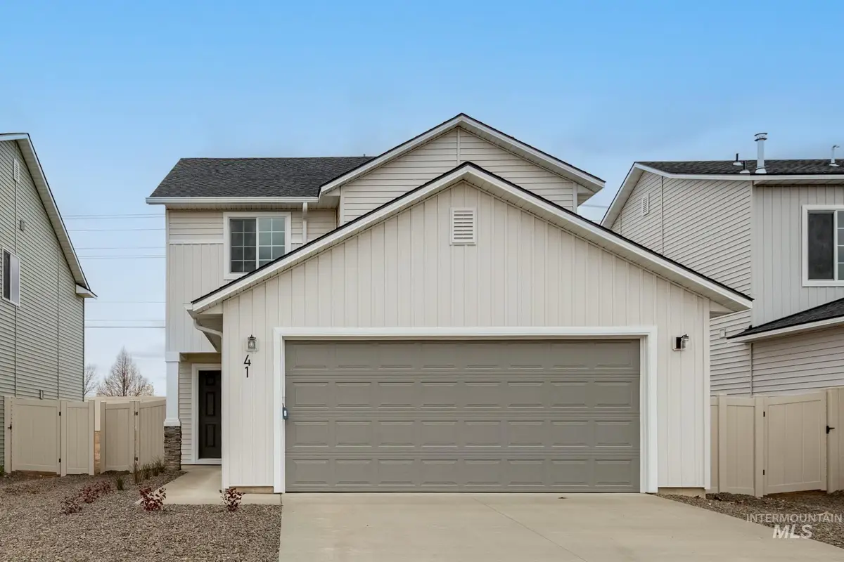 41 S Sweetgrass Ave, Nampa, ID 83651 - Image #1