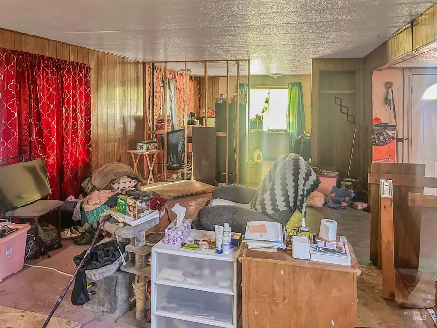 331 E Walnut St #D, Genesee, ID 83832 - Image #3