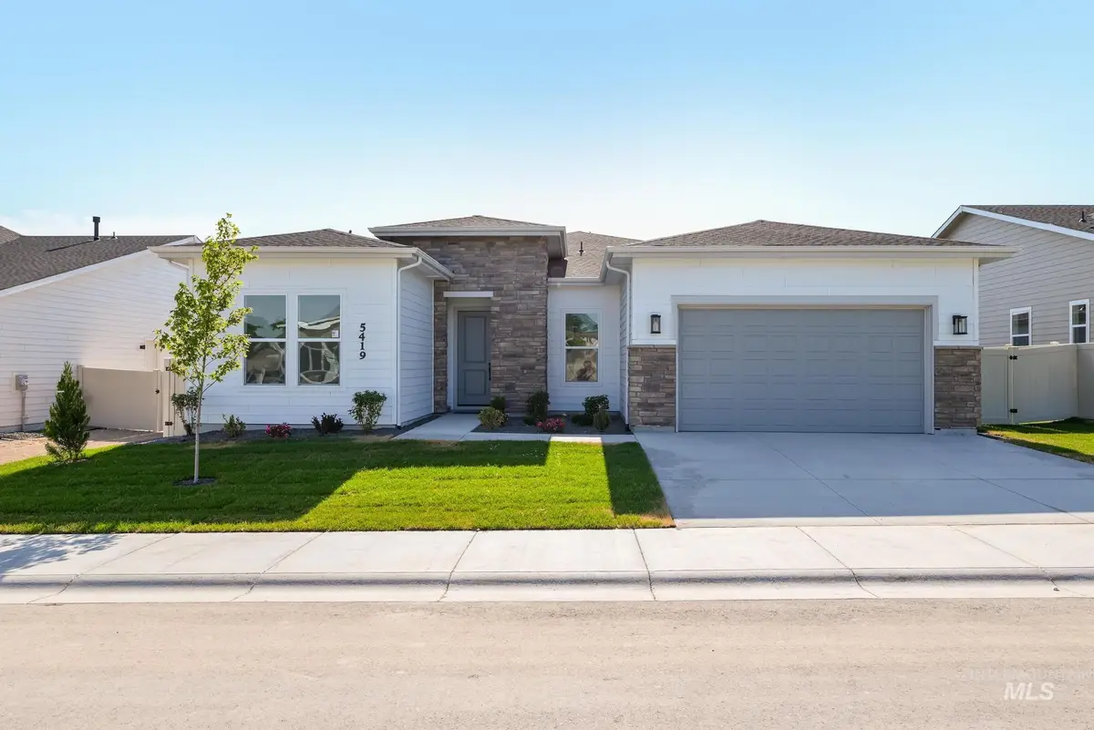 9745 W Nicasio Dr, Star, ID 83669 - Image #1