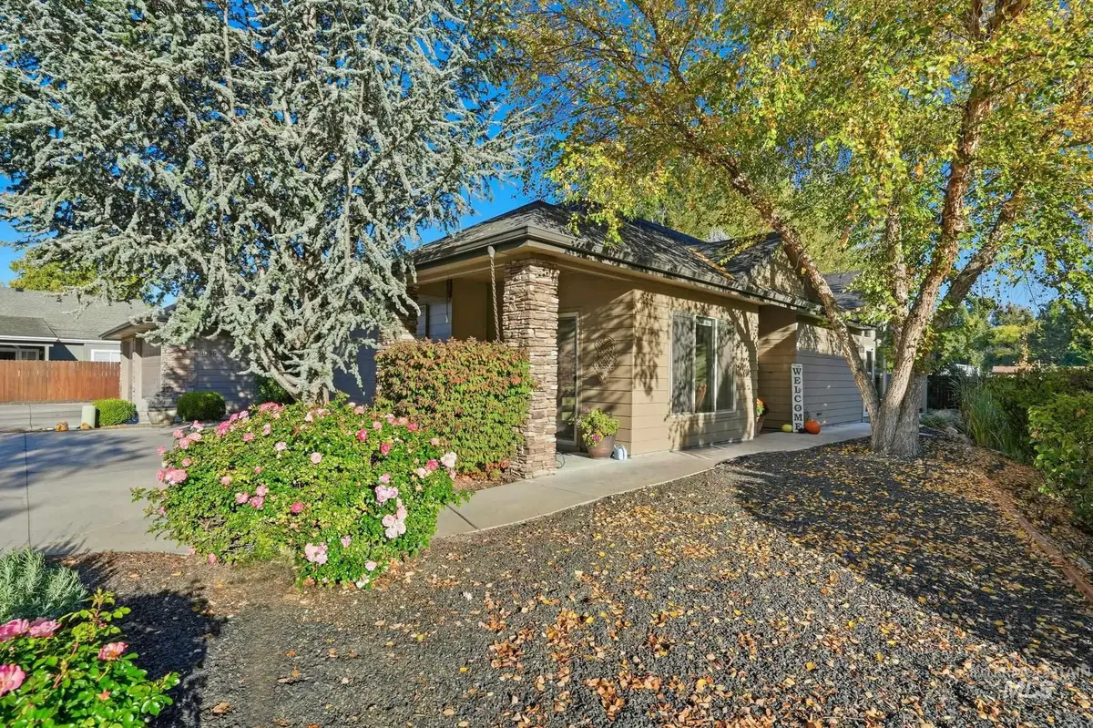 6107 Hazelbrook Lane, Garden City, ID 83714 - Image #1