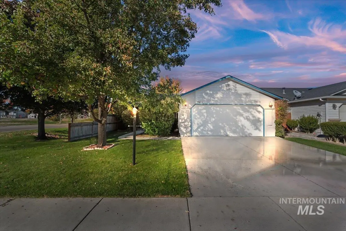 8678 W Casa Grande Ct, Boise, ID 83714 - Image #1