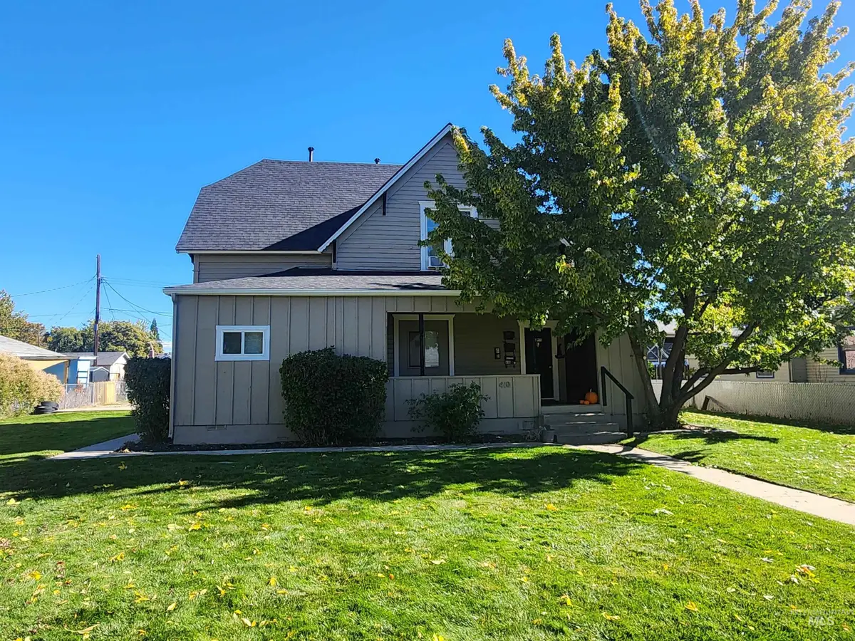 410 S Hayes Ave, Emmett, ID 83617 - Image #1
