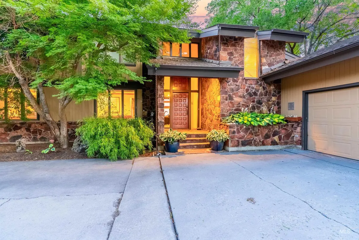 1955 E Table Rock Road, Boise, ID 83712 - Image #1