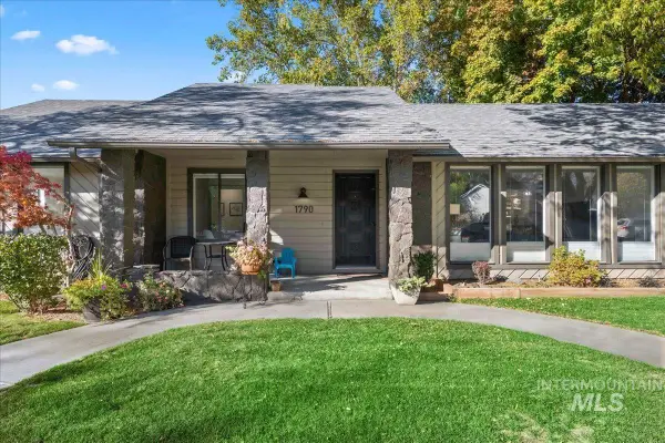 1790 E Gloucester St, Boise, ID 83706
