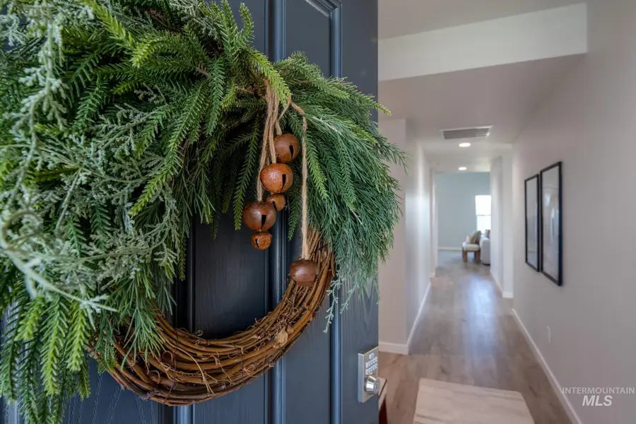 19300 Schooner Ave, Caldwell, ID 83605 - Image #3