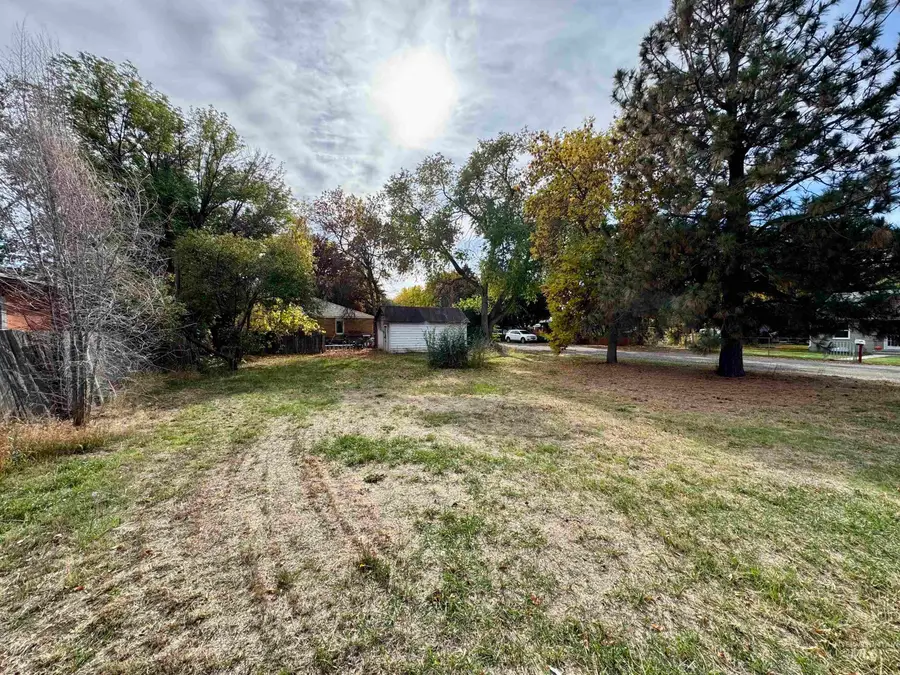 324 N Carmen, Shoshone, ID 83352 - #2