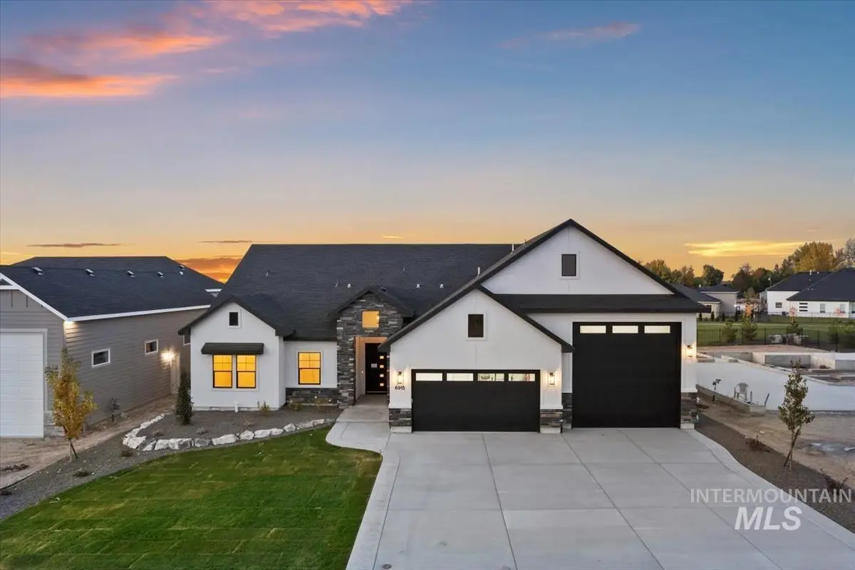 6915 E Chicken Hawk Loop, Nampa, ID 83686 - Image #1