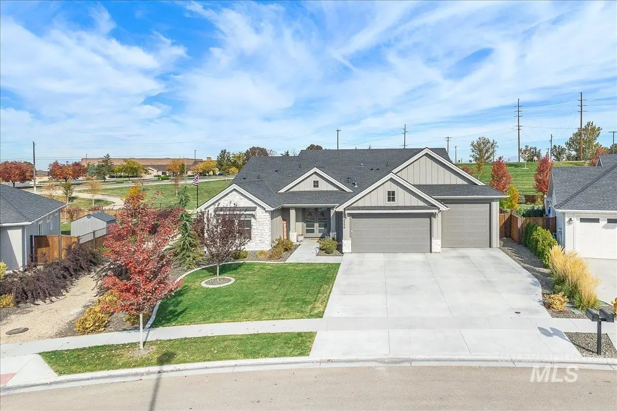 2304 S Pelion Drive, Nampa, ID 83686 - Image #1