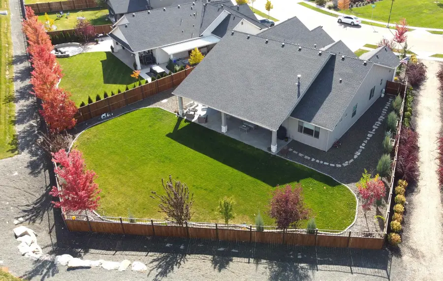 2304 S Pelion Drive, Nampa, ID 83686 - Image #2