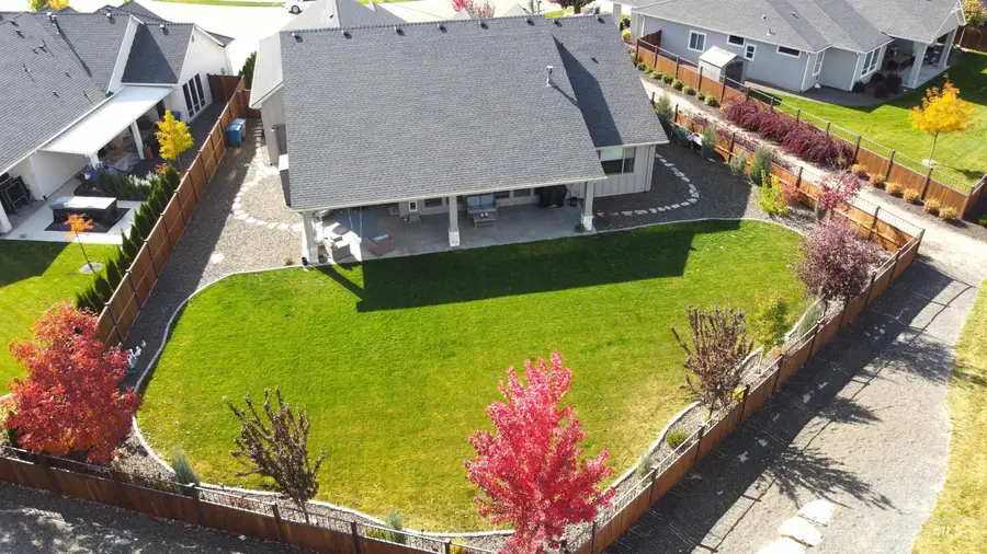 2304 S Pelion Drive, Nampa, ID 83686 - Image #3