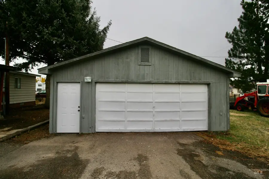 500 Somerville Street, Jordan Valley, OR 97910 - Image #2