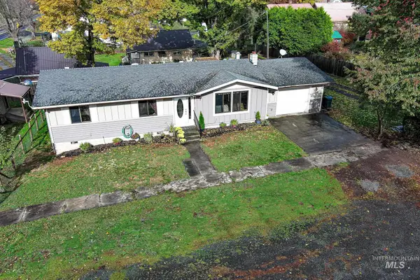 814 8th Street, Kamiah, ID 83536