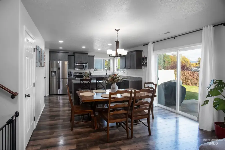 3142 N Sharon Ave, Meridian, ID 83646 - Image #3