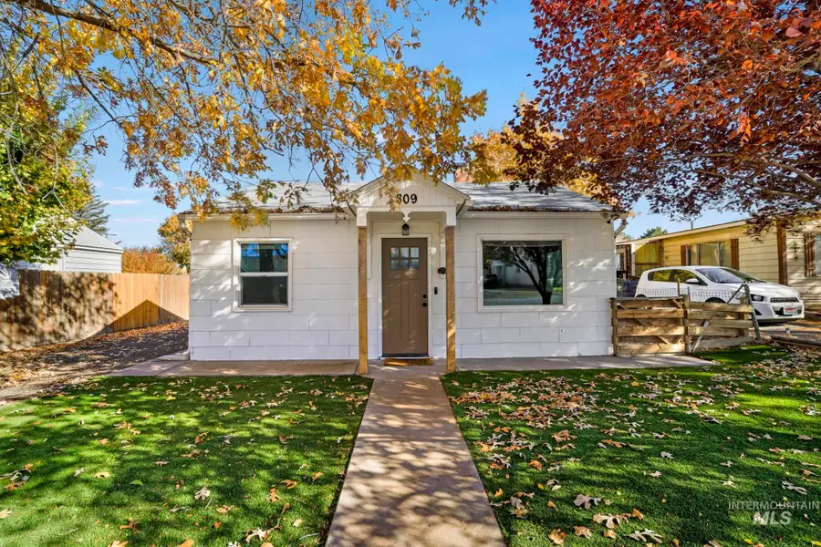 809 Idaho Ave., Filer, ID 83328 - Image #2